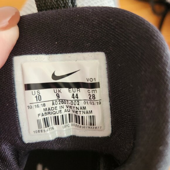 Nike Black & White Men’s P. George Athletic Shoes Size 10 - Picture 9 of 11